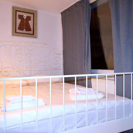 6 Romantic City View Flat With Terrace Isztambul Kültér fotó